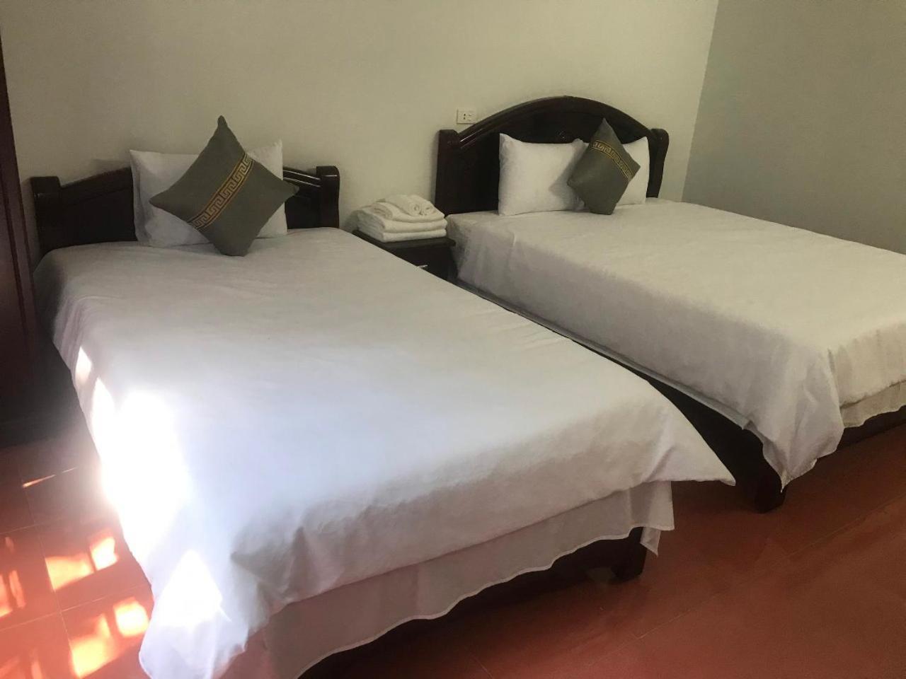 Anh Anh Hotel Bac Ha  Buitenkant foto