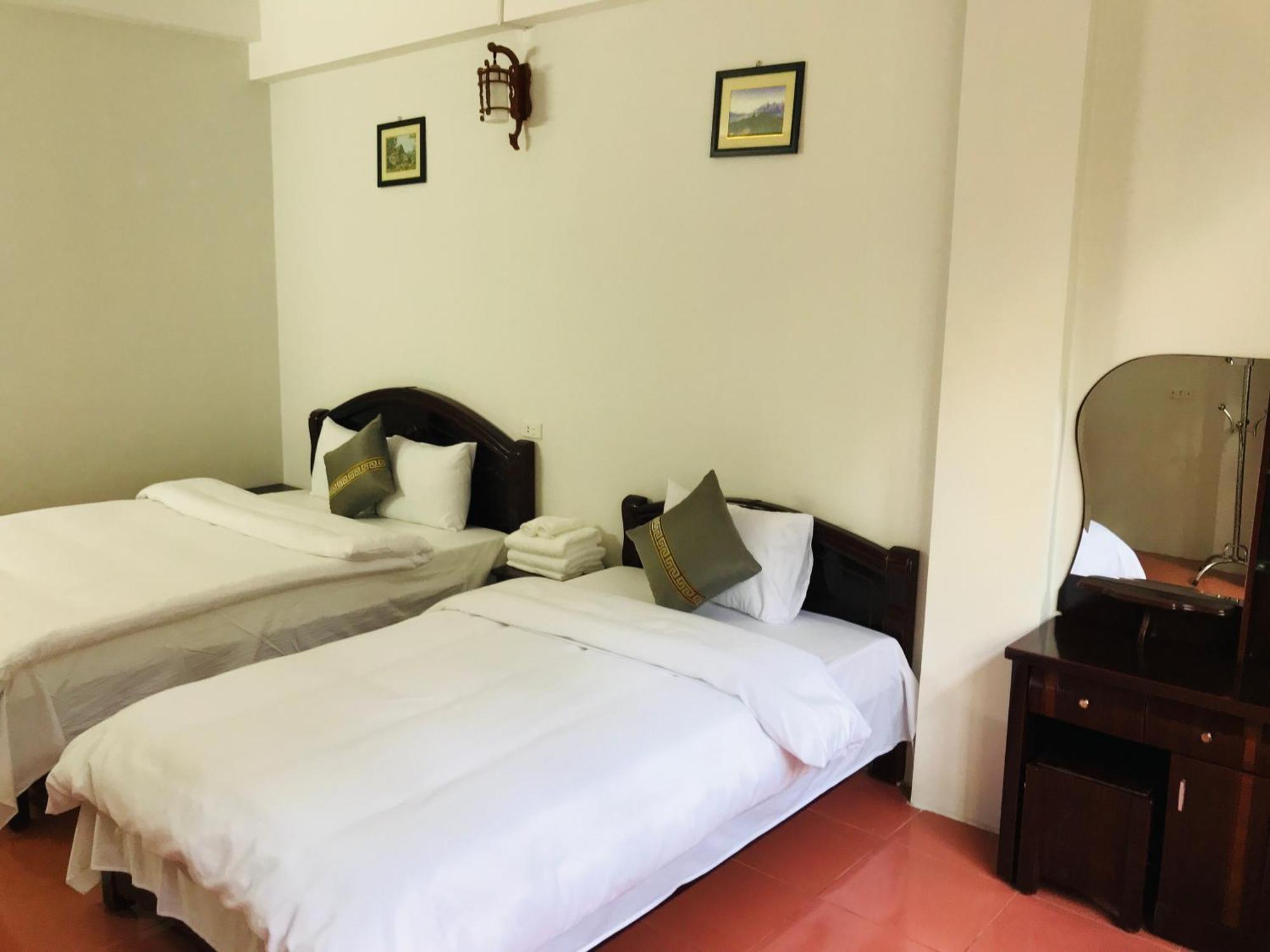Anh Anh Hotel Bac Ha  Buitenkant foto