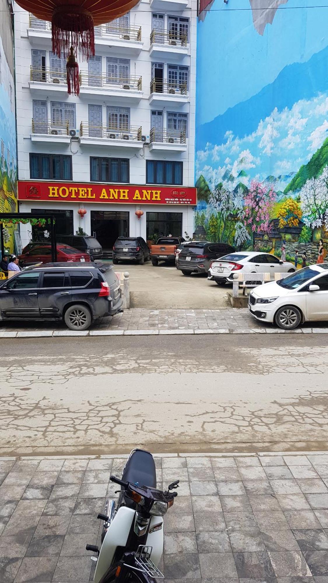 Anh Anh Hotel Bac Ha  Buitenkant foto