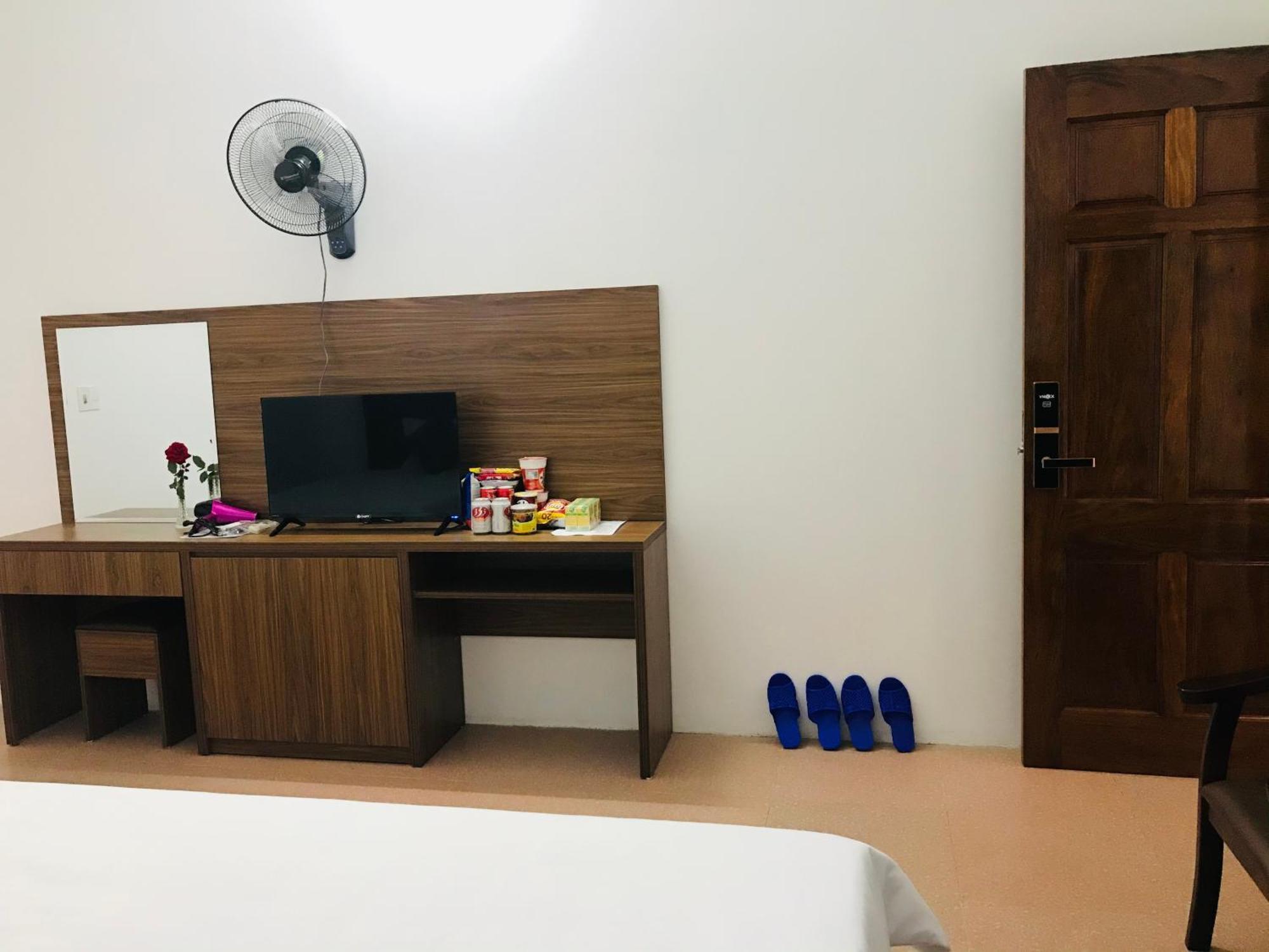 Anh Anh Hotel Bac Ha  Buitenkant foto