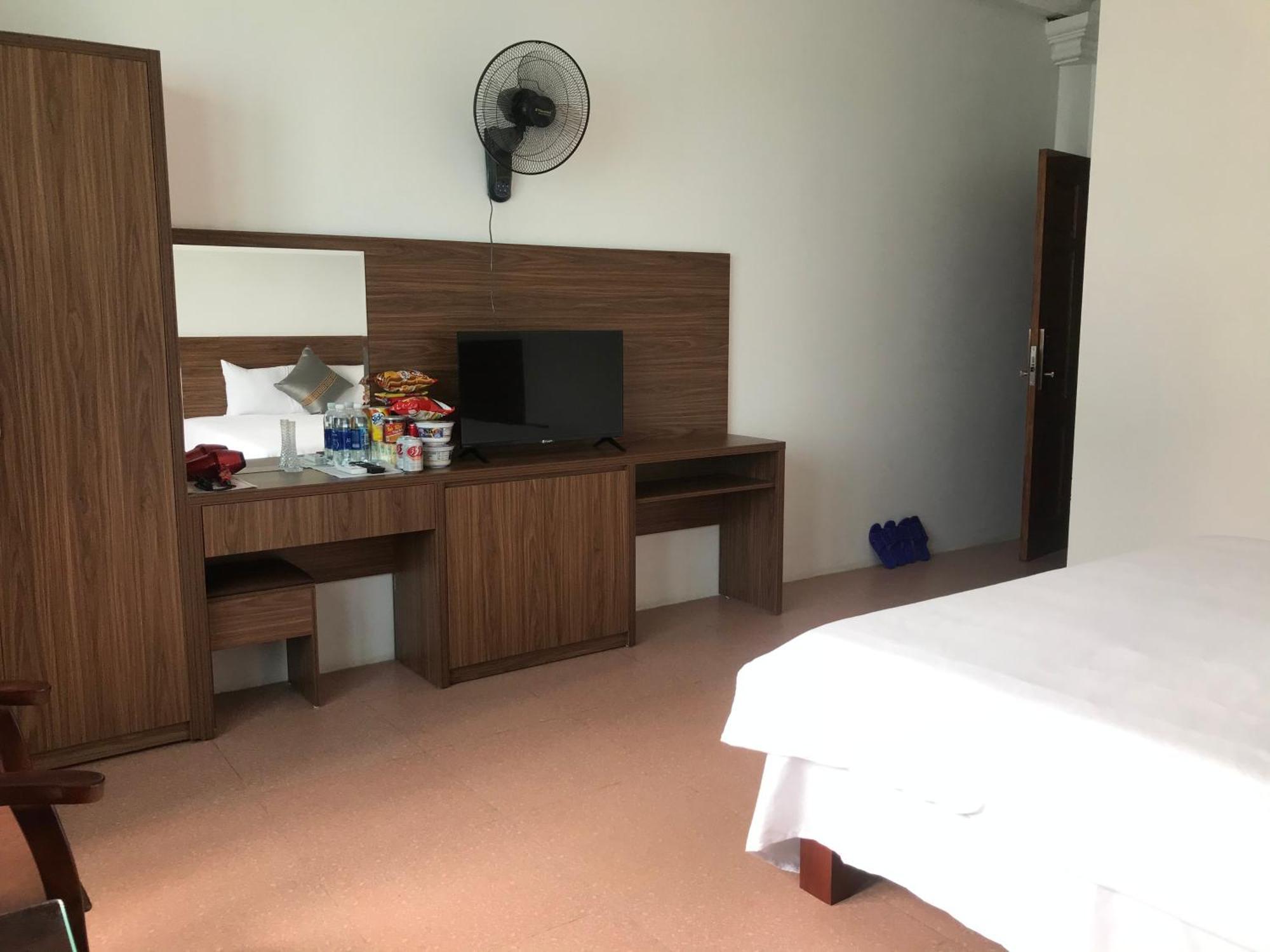 Anh Anh Hotel Bac Ha  Buitenkant foto