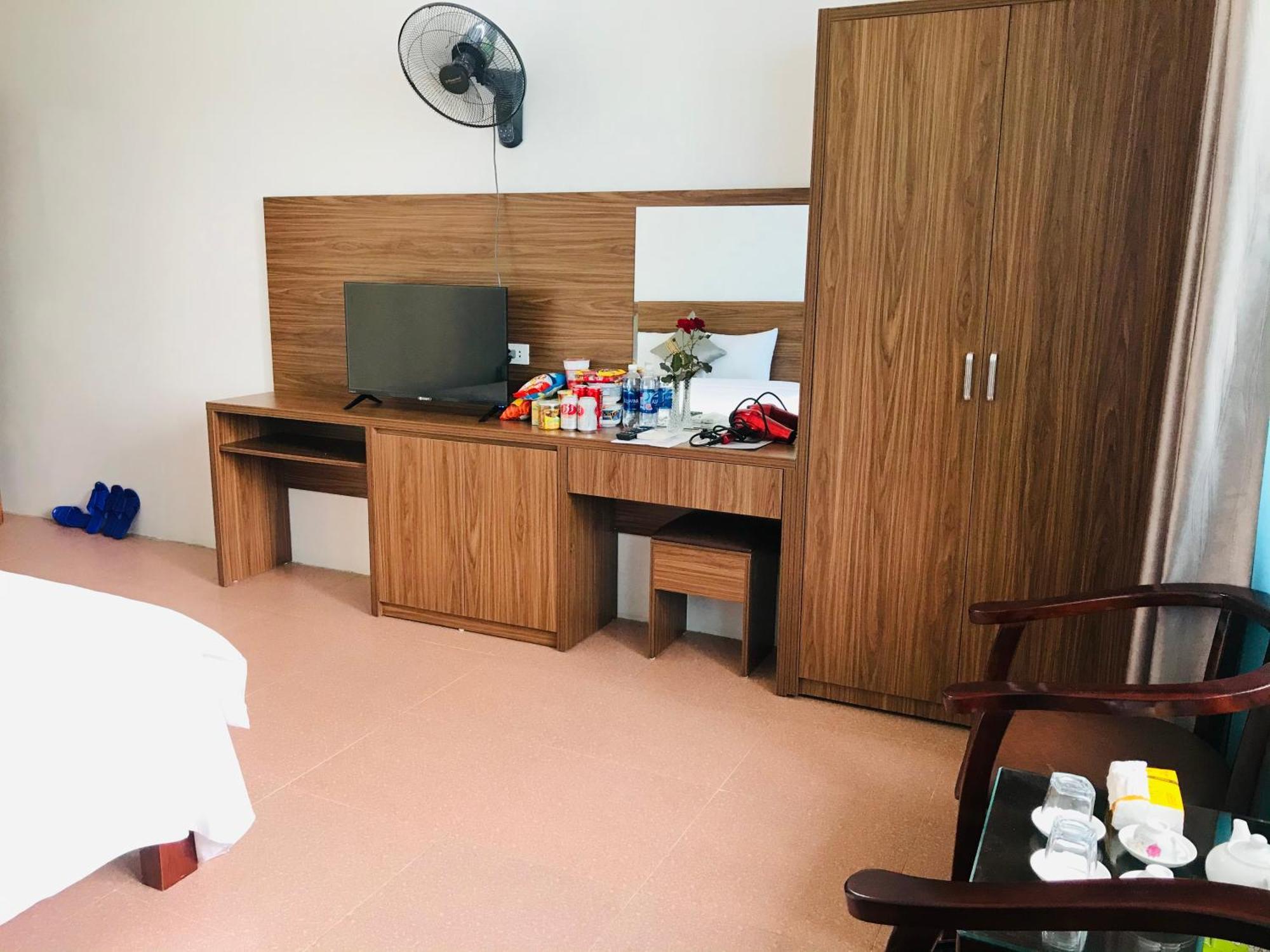 Anh Anh Hotel Bac Ha  Buitenkant foto