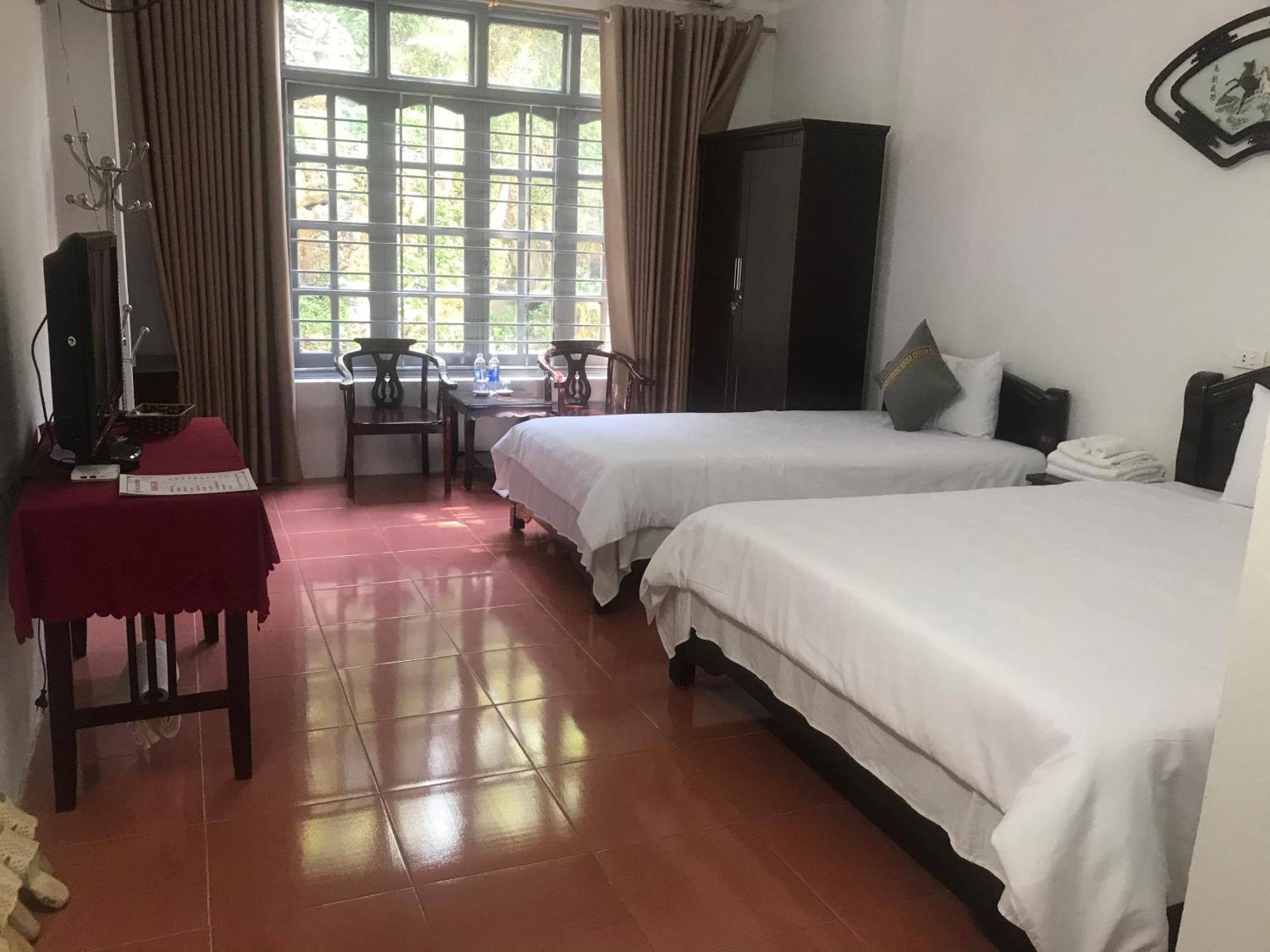 Anh Anh Hotel Bac Ha  Buitenkant foto